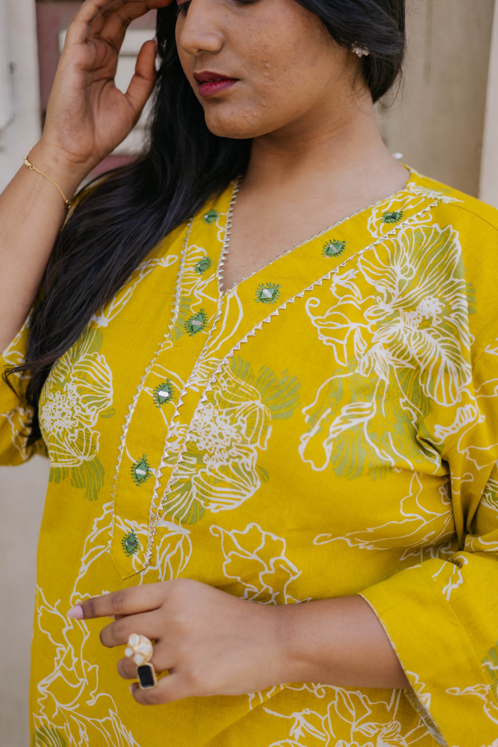 38-2VRTP YELLOW WHITE